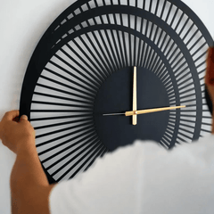 Round Circles 3D Geometric Clock