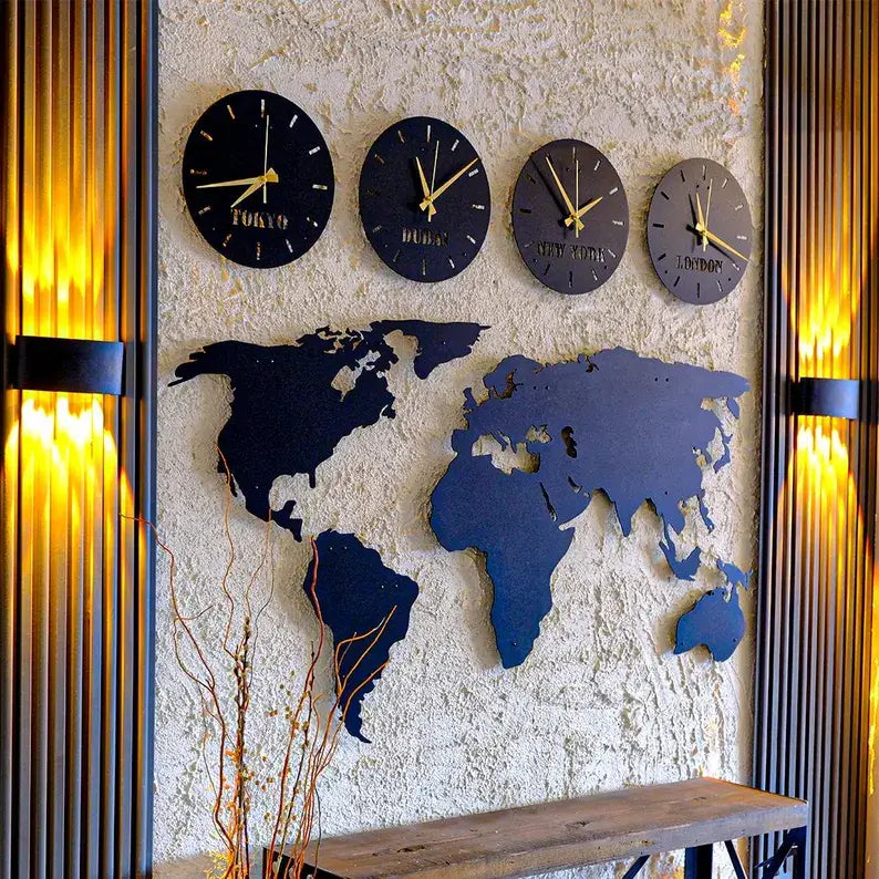 4 Clocks with worldmap