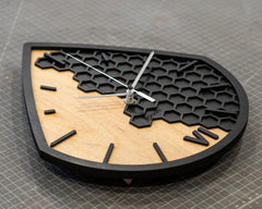 Eye Drop Honey Nest Wall Clock