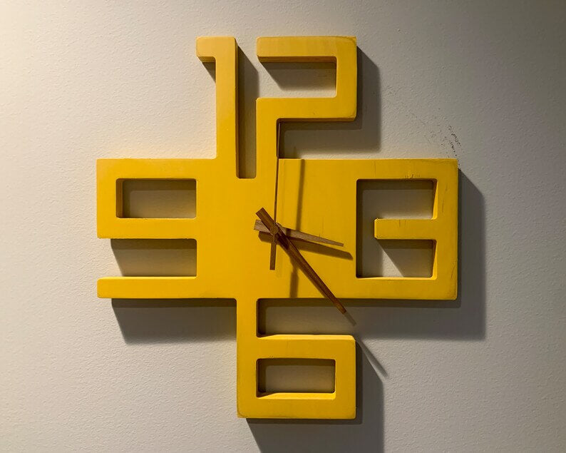 Modern Big numbers wall clock