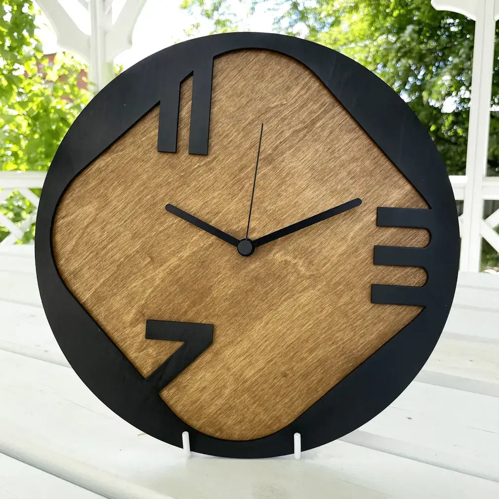 Modern wall clock unique design